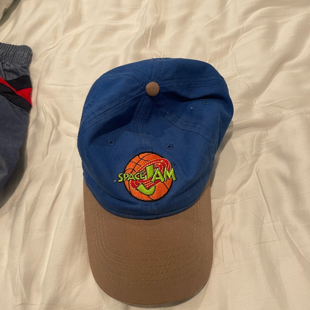 Space Jam shirt and Hat